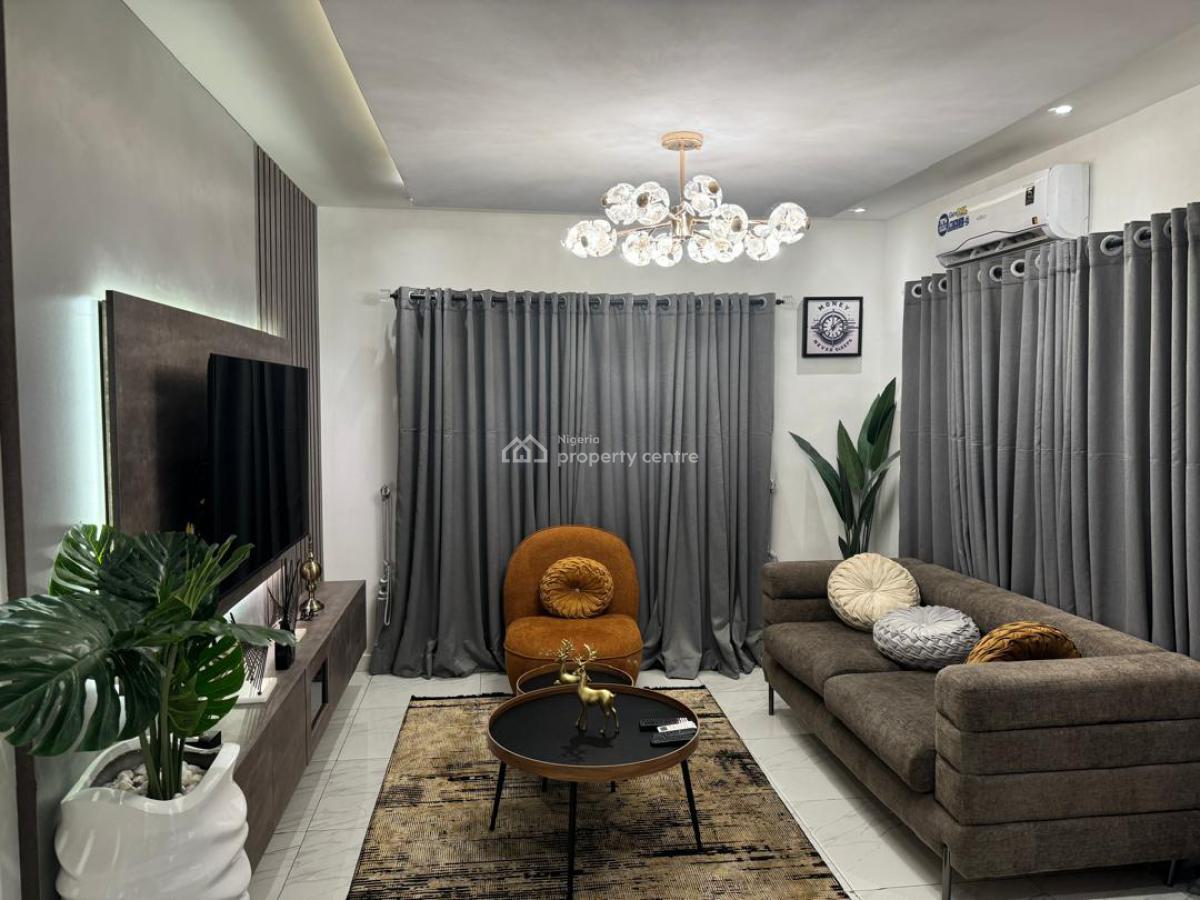 Mm International Airport Road Ajao Estate Luxury Apartment, Ajao-estate, Ikeja, Lagos, Mini Flat (room and Parlour) Short Let