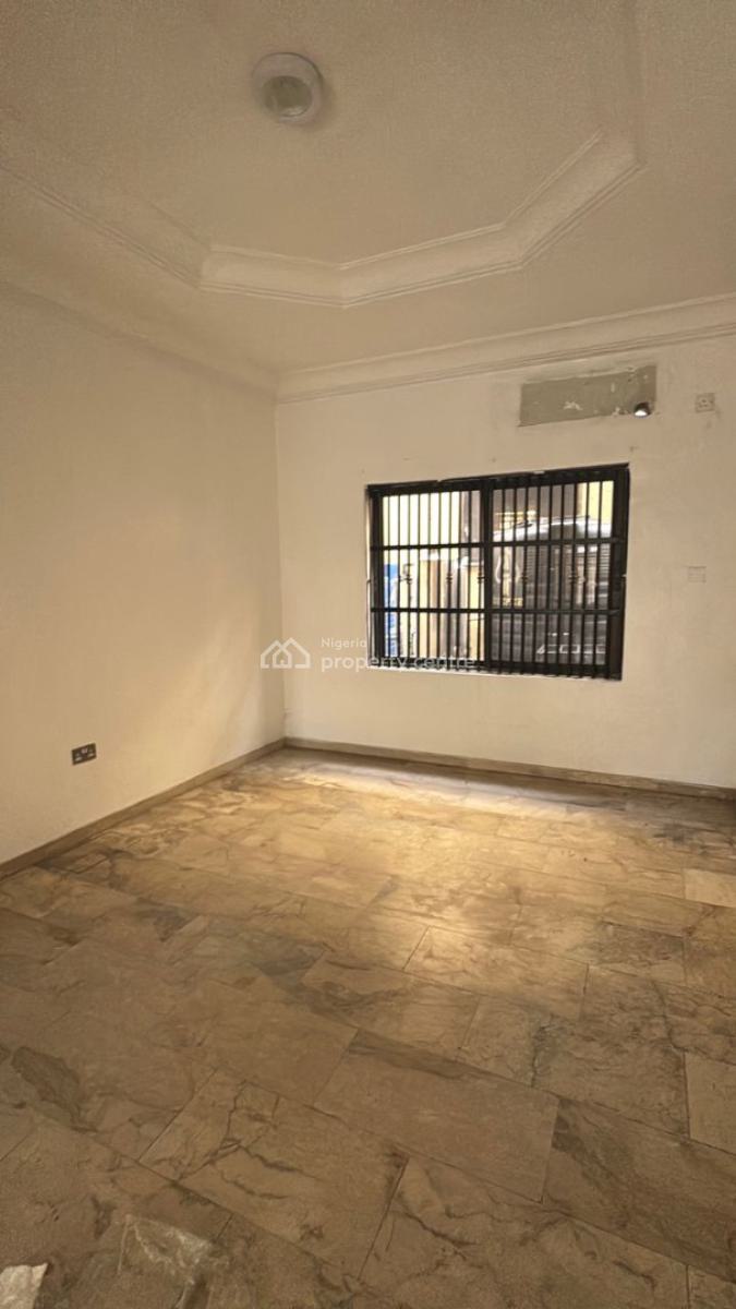 4 Bedroom Semi-detached House with 2 Nos Self Contained Bq, Lekki Phase 1, Lekki, Lagos, Semi-detached Duplex for Rent