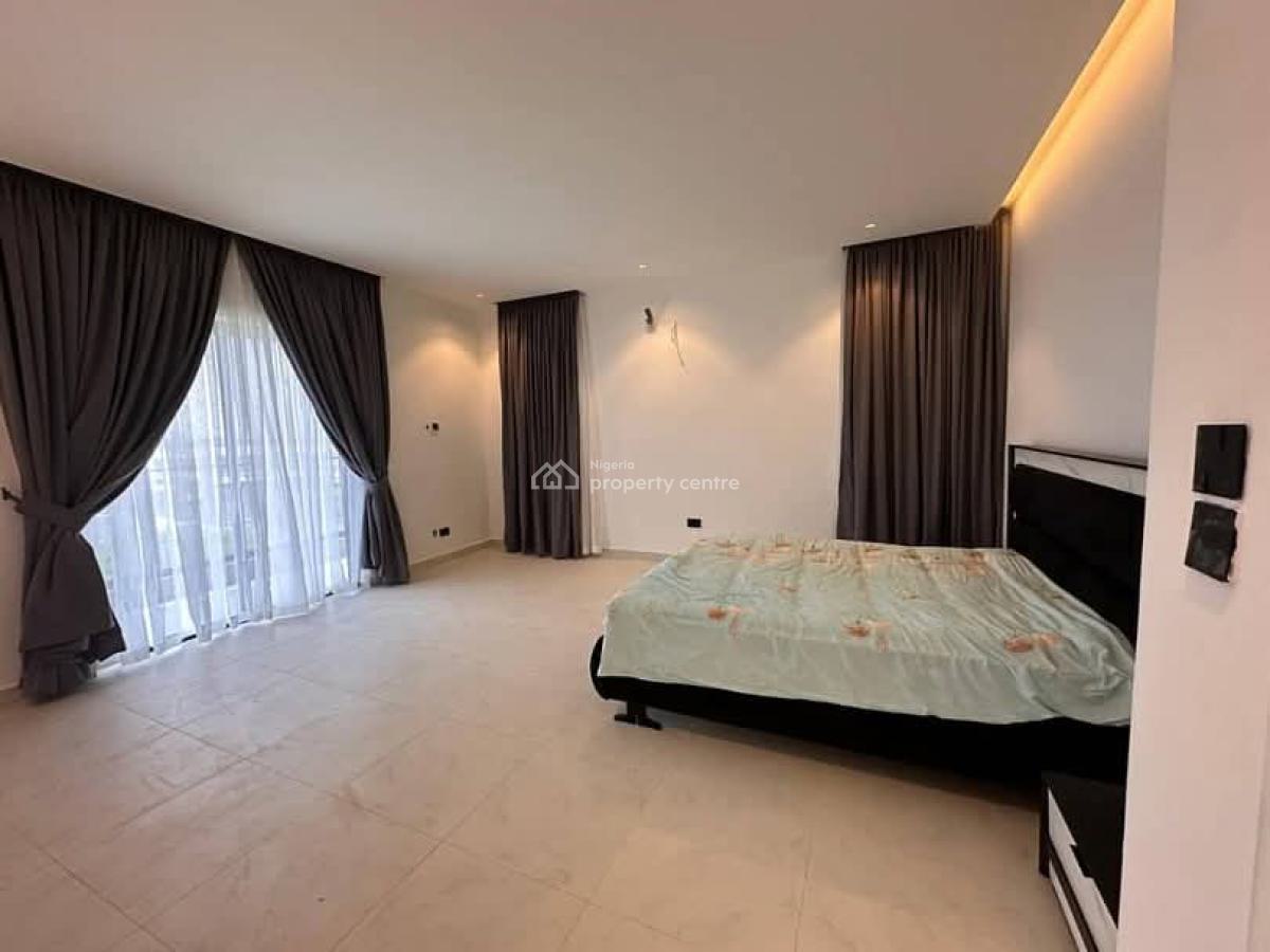 Luxury 4 Bedroom Duplex in a Good Location, Lekki Phase 1, Lekki, Lagos, Semi-detached Duplex for Sale