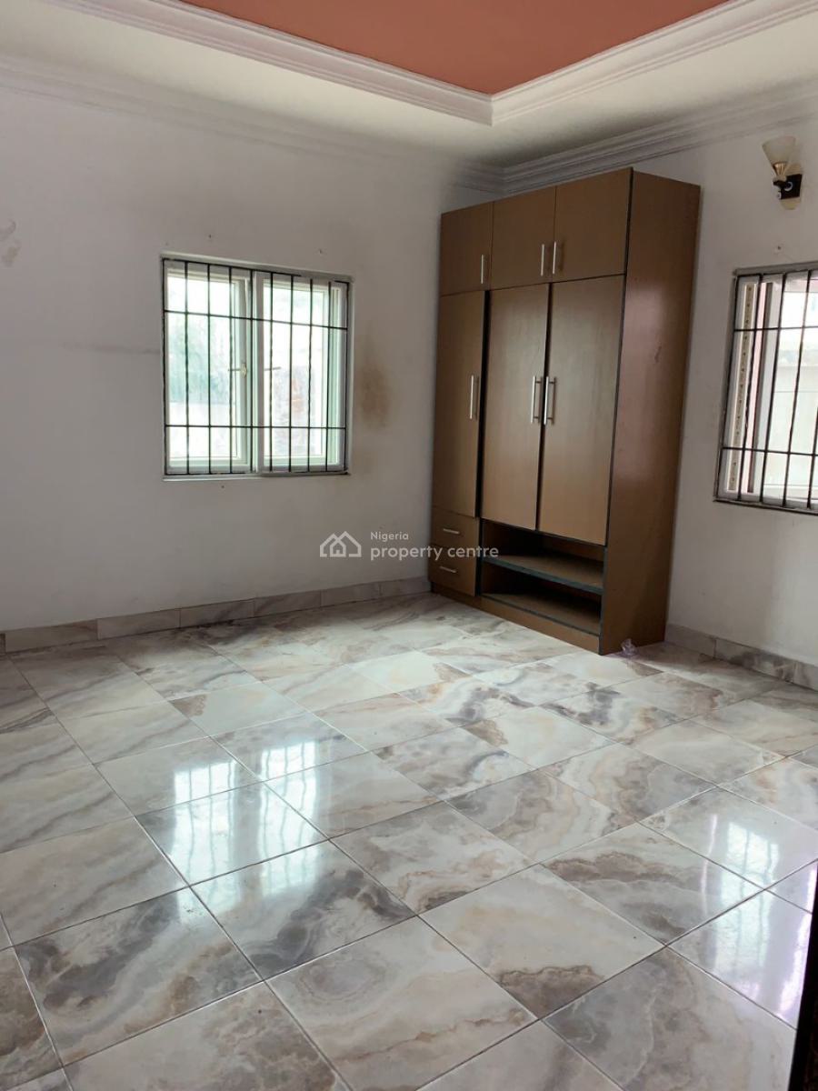 Beautifully Renovated 3 Bedroom Fully Detached Bungalow with 1 Room Bq, Ajah, Lagos, Detached Bungalow for Rent