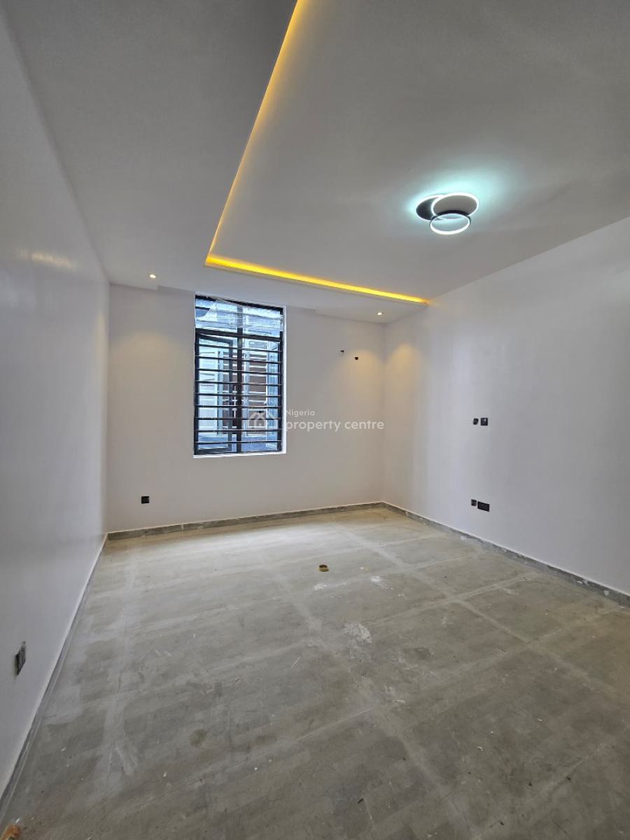 Beautifully Carved 5 Bedroom Home with Bq, Lekki Phase 1, Lekki, Lagos, Detached Duplex for Sale