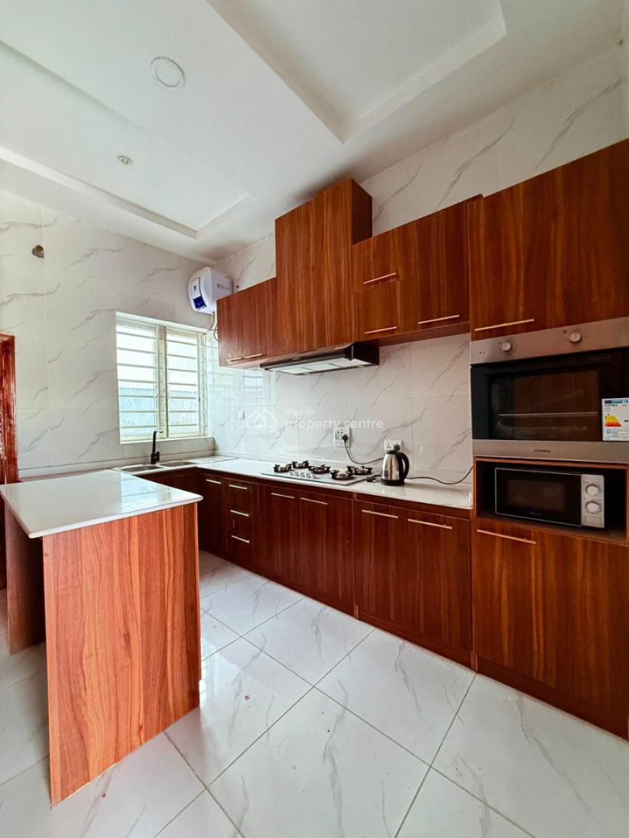Luxury 4 Bedrooms Terrace Duplex, Ikota, Lekki, Lagos, Flat / Apartment for Sale