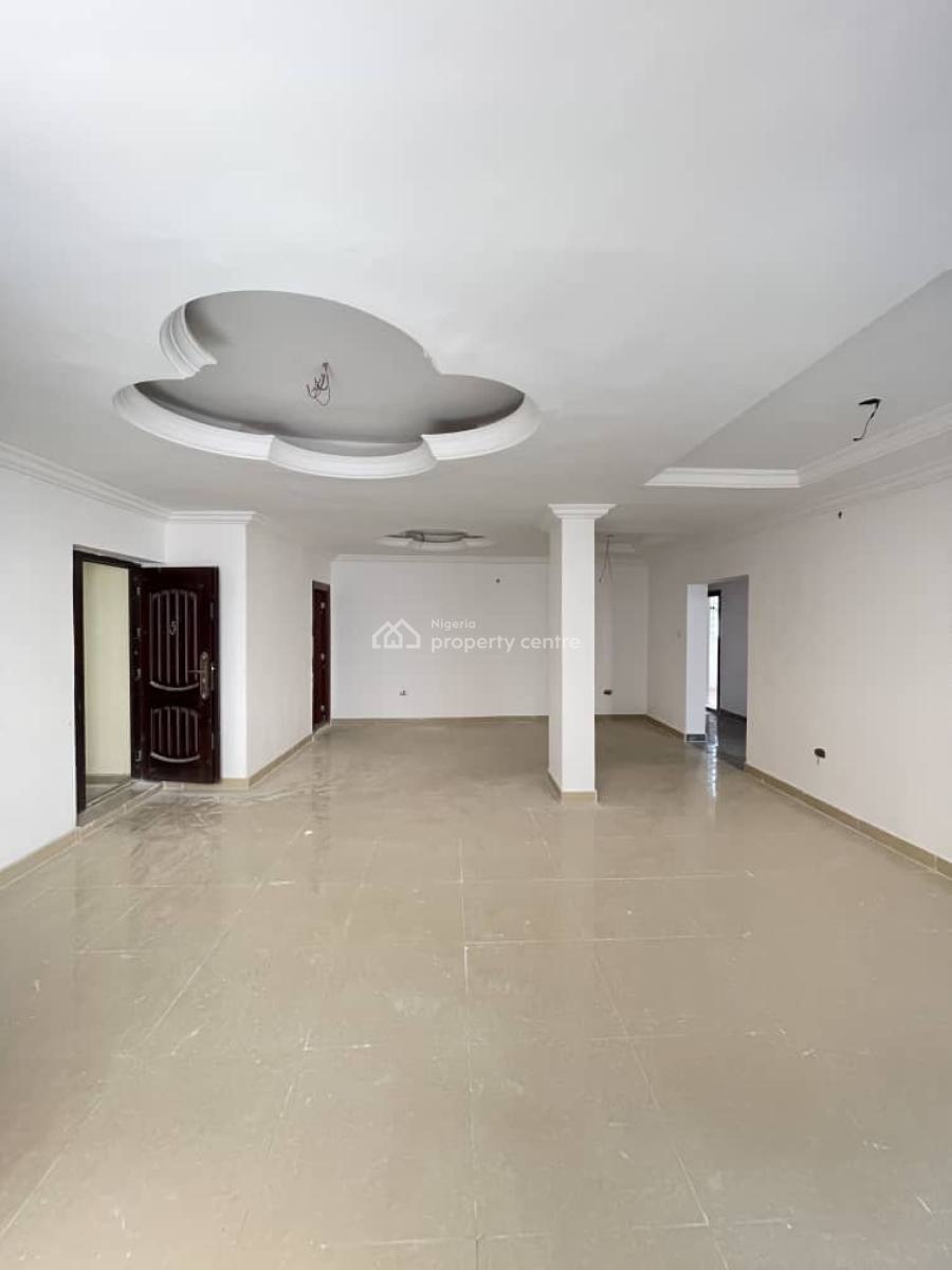 3 Bedroom Apartment, Yaba, Lagos, Flat / Apartment for Sale