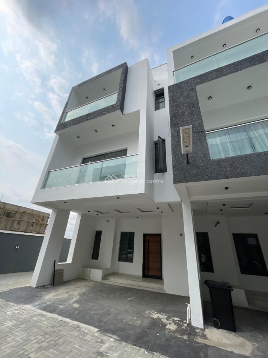 Very Spacious 4 Bedrooms Terrace with Luxury Amenities, Orchid Road, Lekki, Lagos, Terraced Duplex for Sale