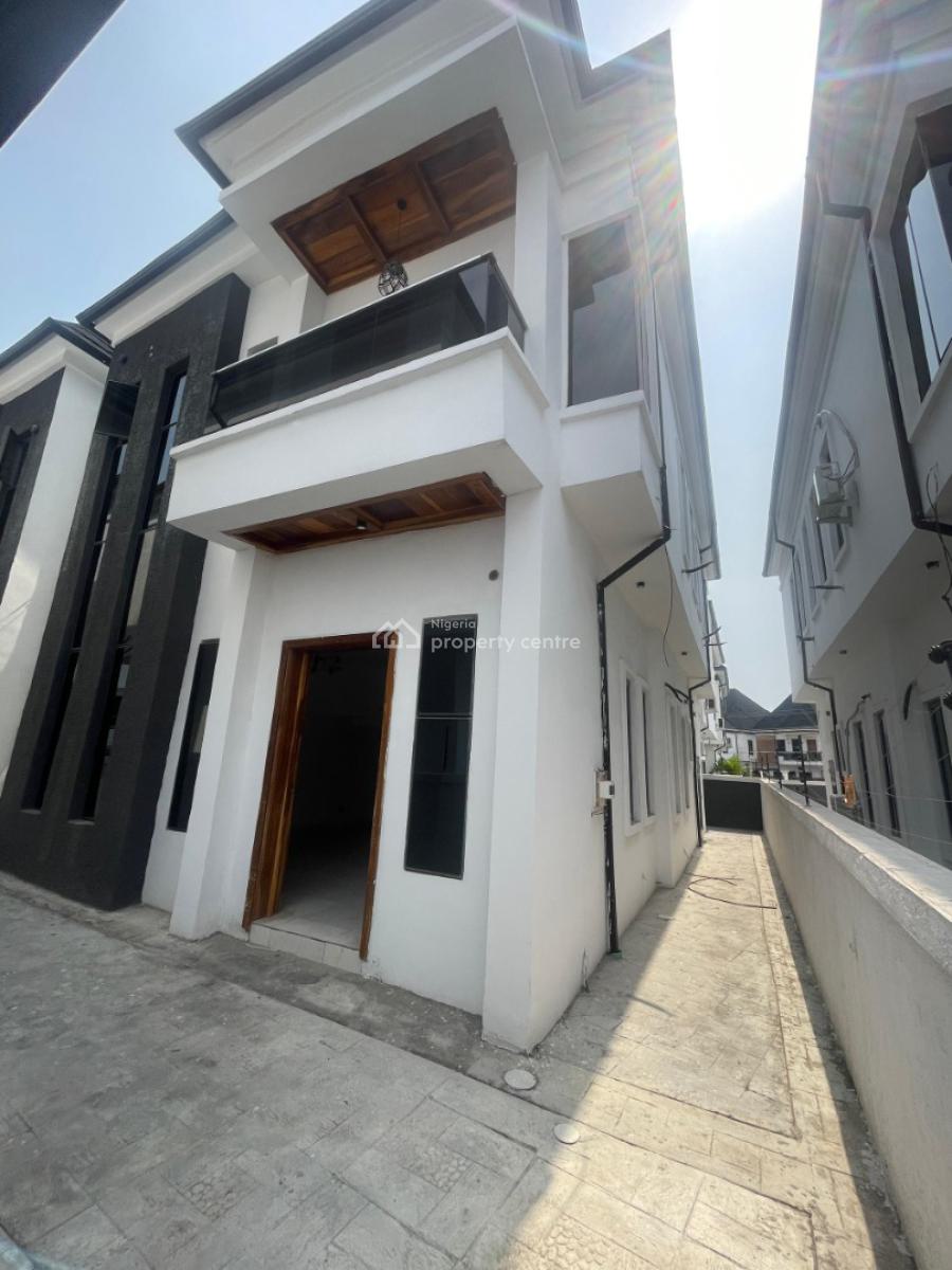 Standard 4 Bedrooms Fully Detached Duplex in a Secured Location, Orchid Road, Lekki, Lagos, Detached Duplex for Sale