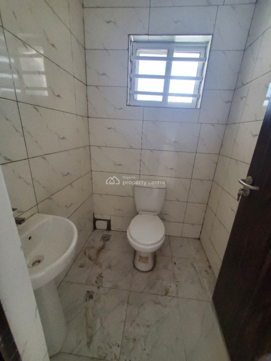 Newly Built Luxury 2 Bedrooms Flat, Off Ogudu Road, Ogudu, Lagos, Flat / Apartment for Rent