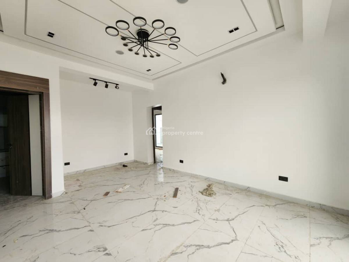 3 Bedroom Apartment with Elevator Swimming Pool ️, Lekki Phase 1, Lekki, Lagos, Flat / Apartment for Sale