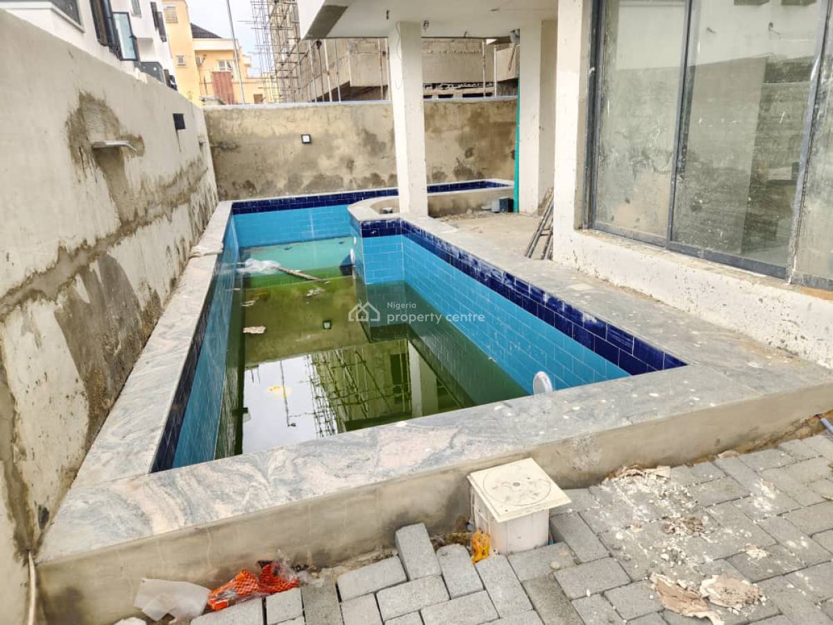 2 Bedroom Apartment with Swimming Pool Gym, Lekki Phase 1, Lekki, Lagos, Flat / Apartment for Sale