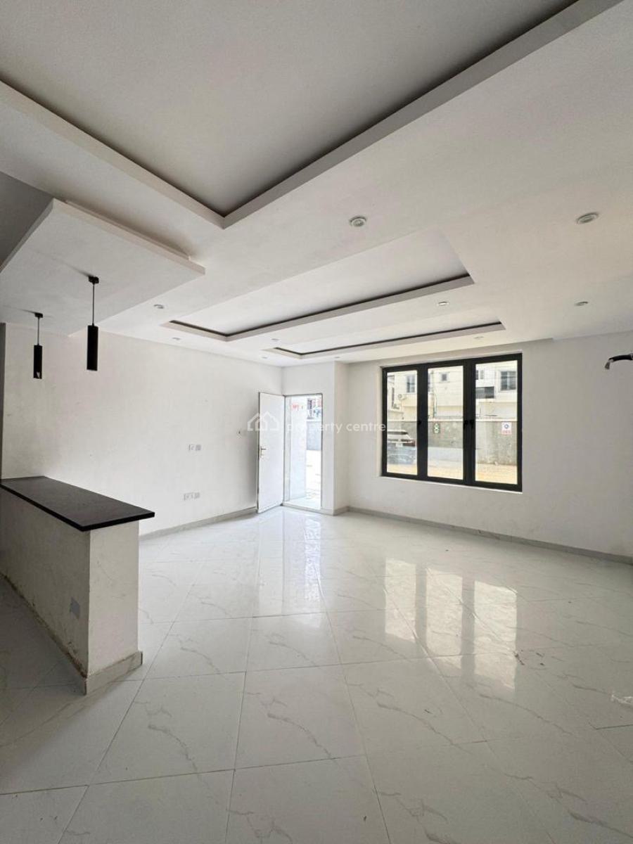 Well Built Fully Serviced 2 Bedrooms Apartment with Gym, Chevron Toll Gate, Lekki Conservation, Lekki, Lagos, Flat / Apartment for Sale