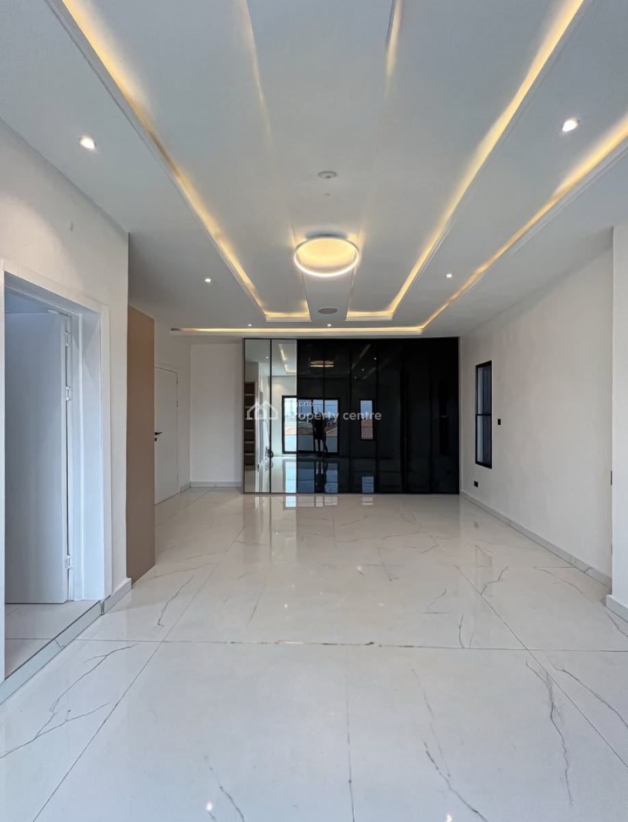 Contemporary 5 Bedroom, Lekki Phase 1, Lekki, Lagos, Detached Duplex for Sale