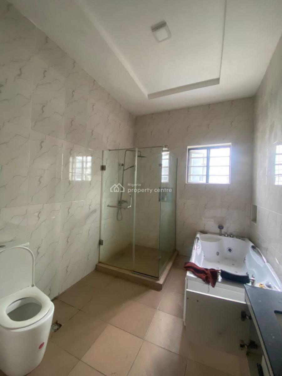 4 Bedroom Terrace Duplex in a Call in Estate with Swimming Pool, General Paint, Alasia, Ajah, Lagos, Flat / Apartment for Rent