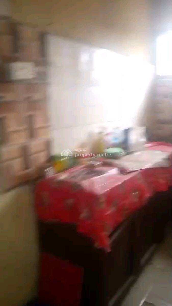 Standard and Executive  Mini Flat, Adekunle, Yaba, Lagos, Mini Flat (room and Parlour) for Rent