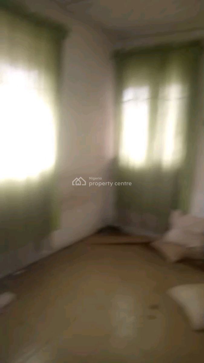 Standard and Executive  Mini Flat, Adekunle, Yaba, Lagos, Mini Flat (room and Parlour) for Rent