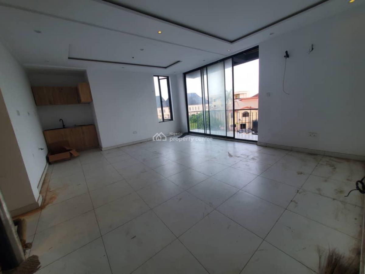 Spacious 2 Bedroom, Agungi, Lekki, Lagos, Flat / Apartment for Rent