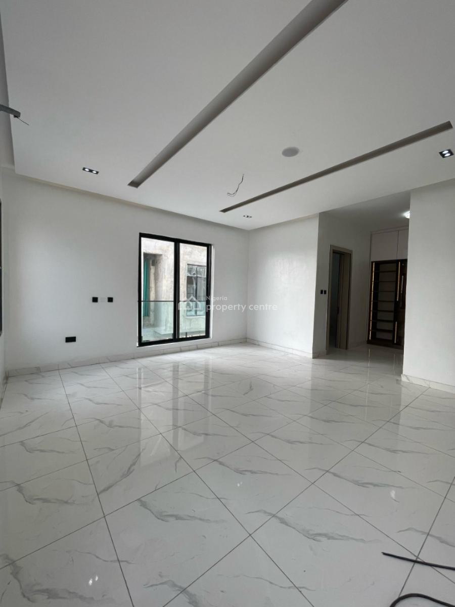 Beautiful 5 Bedroom Detached with Bq, Cinema & Pool in a Gated Estate, Orchid Road, Lekki, Lagos, Detached Duplex for Sale