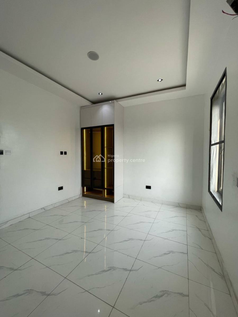 Beautiful 5 Bedroom Detached with Bq, Cinema & Pool in a Gated Estate, Orchid Road, Lekki, Lagos, Detached Duplex for Sale