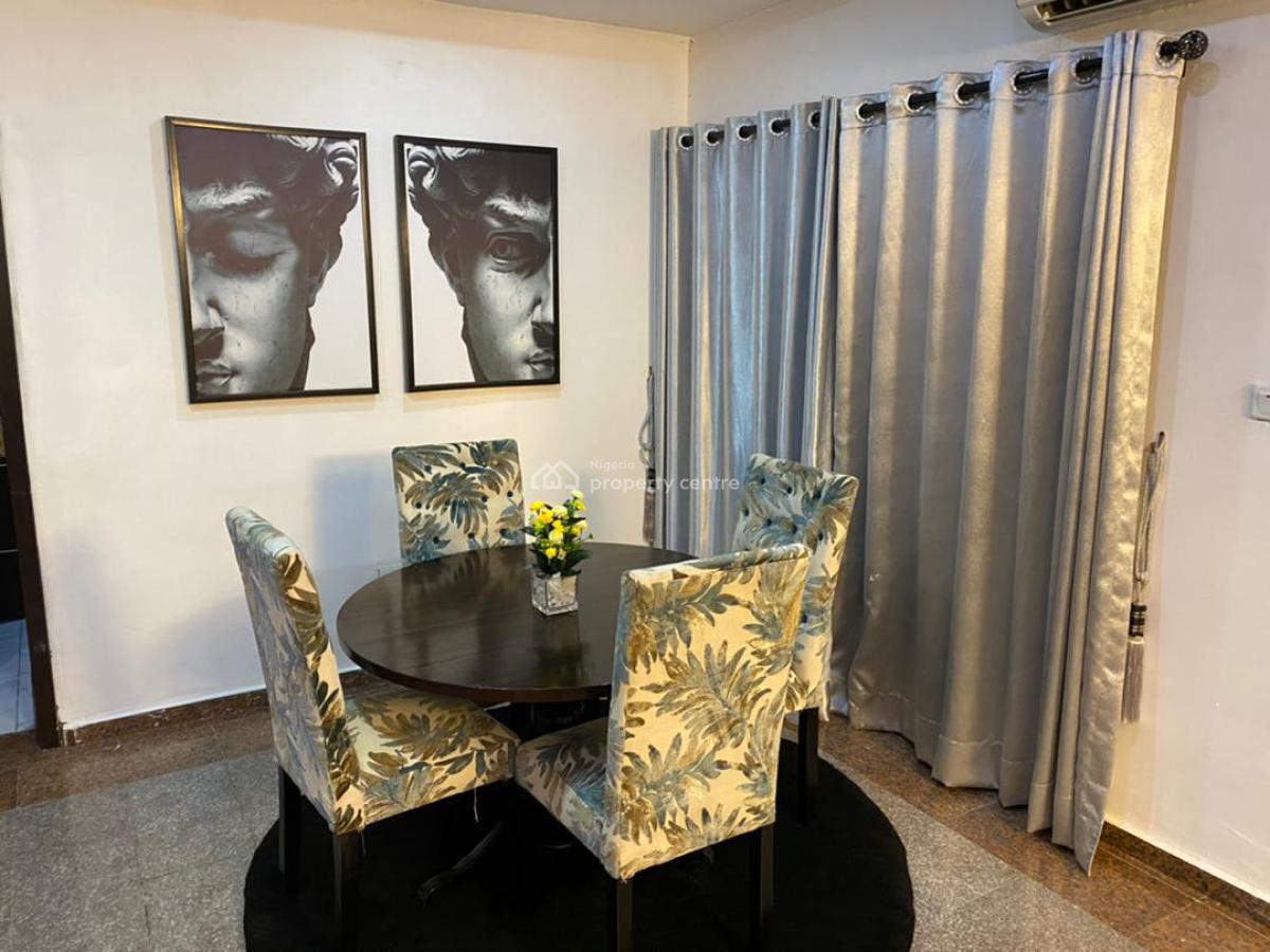 Exquisite 2 Bedroom Apartment in a Beautiful Neighborhood, Ikoyi, Lagos, Flat / Apartment Short Let