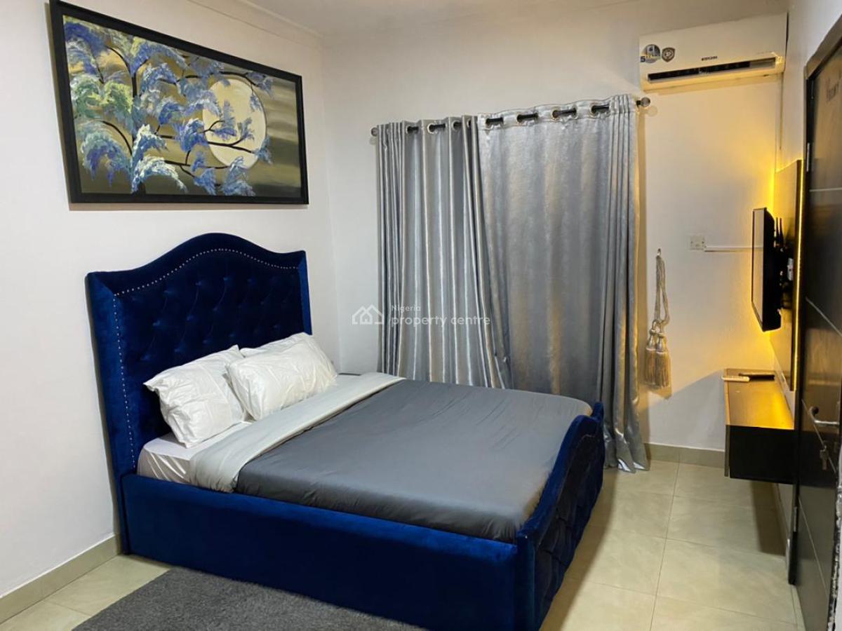 Exquisite 2 Bedroom Apartment in a Beautiful Neighborhood, Ikoyi, Lagos, Flat / Apartment Short Let