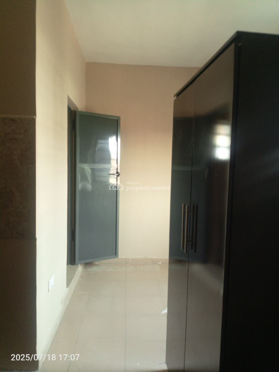 1bedroom Self Contain with Ac and Double Bed, 13 Obayan Street, Off Emily Akinola Street, Akoka, Yaba, Lagos, Self Contain (single Rooms) for Rent