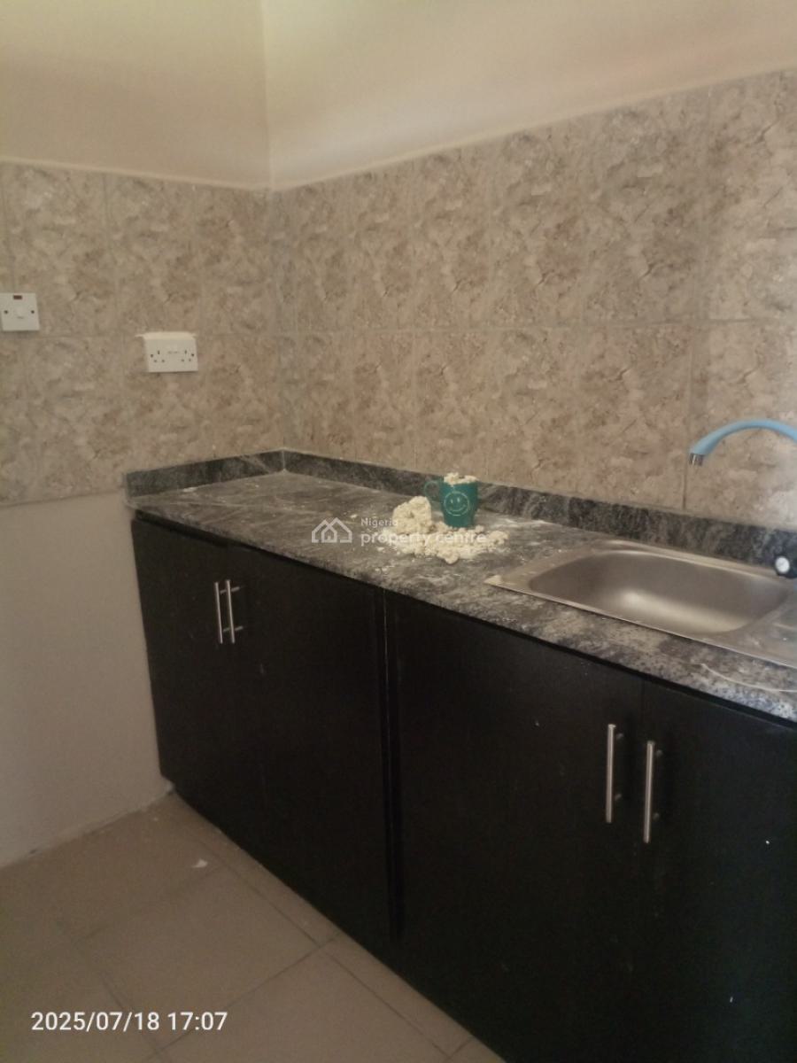 1bedroom Self Contain with Ac and Double Bed, 13 Obayan Street, Off Emily Akinola Street, Akoka, Yaba, Lagos, Self Contain (single Rooms) for Rent