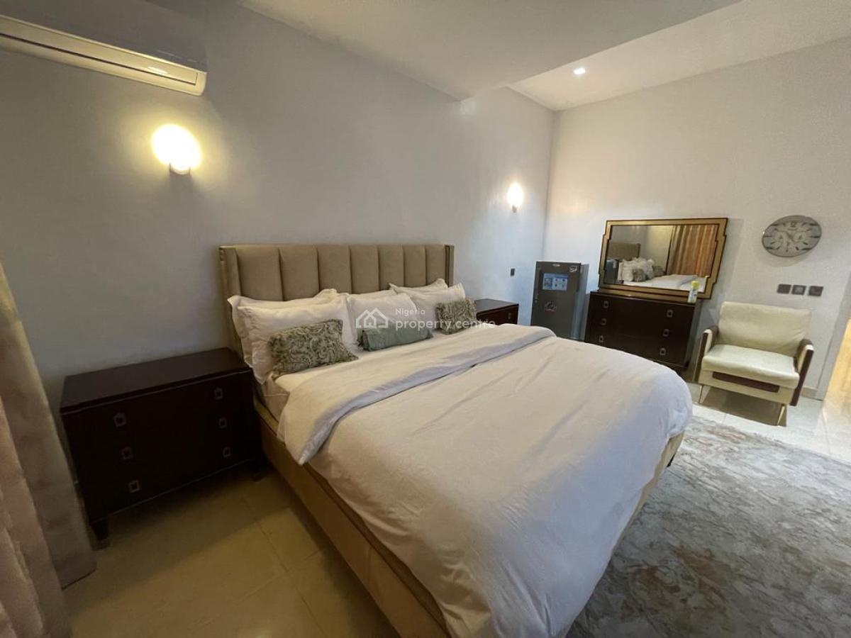 Elegant 3 Bedroom Apartment in a Beautiful Neighborhood, 2nd Avenue, Banana Island, Ikoyi, Lagos, Flat / Apartment Short Let