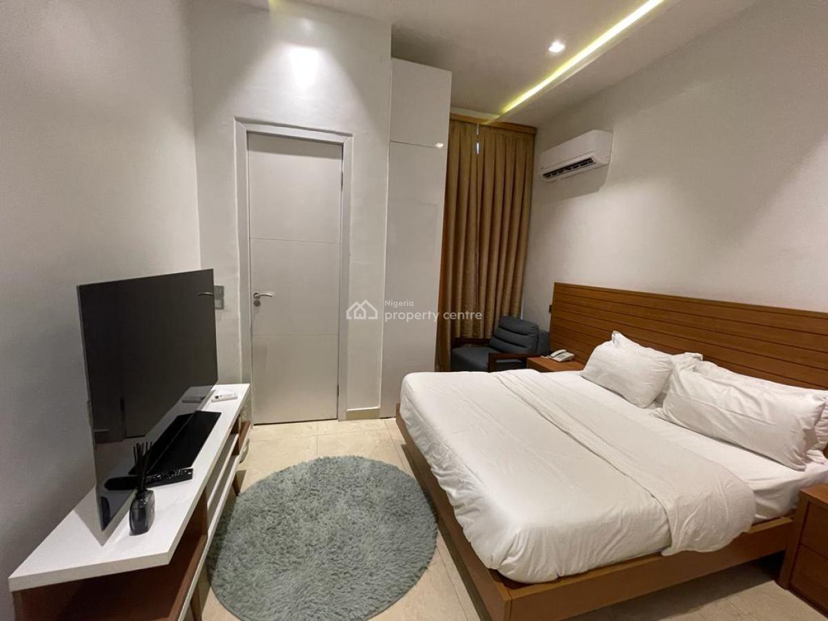 Elegant 3 Bedroom Apartment in a Beautiful Neighborhood, 2nd Avenue, Banana Island, Ikoyi, Lagos, Flat / Apartment Short Let