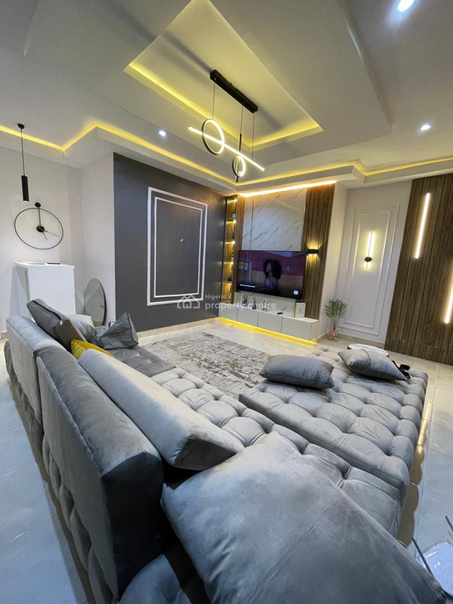 Luxury 1 Bedroom Apartment in a Serene Neighborhood, Off Admiralty Way, Lekki Phase 1, Lekki, Lagos, Flat / Apartment Short Let