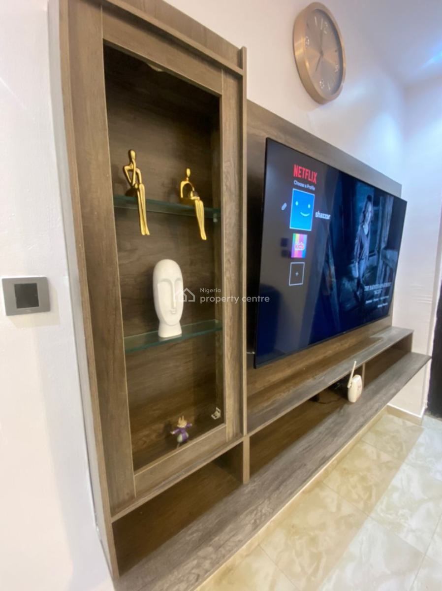 Luxury Fully Furnished 2 Bedroom Apartment, Ilasan, Lekki, Lagos, Flat / Apartment for Rent