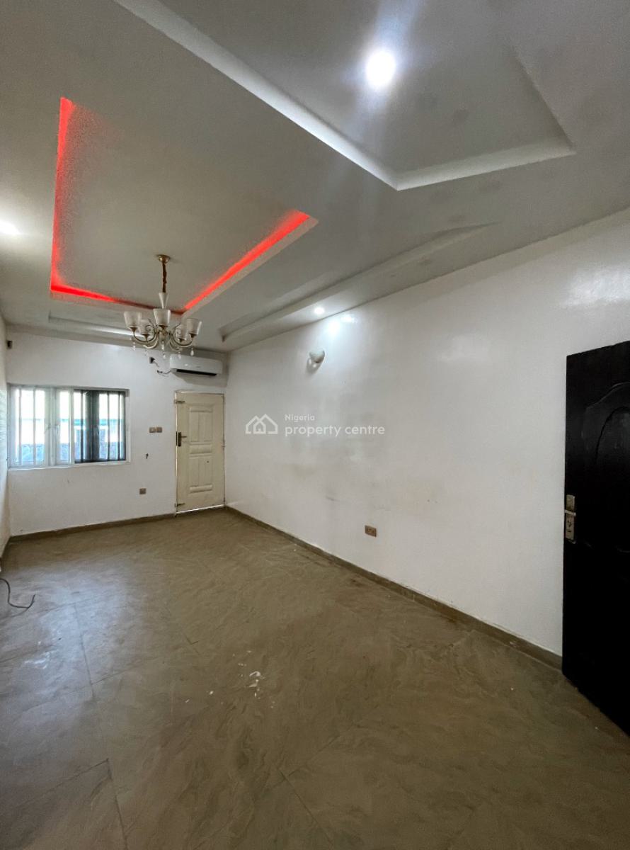 a Standard Room and Parlor, Dkk Canaan Estate Opposite Skymall, Lekki Phase 2, Lekki, Lagos, Mini Flat (room and Parlour) for Rent
