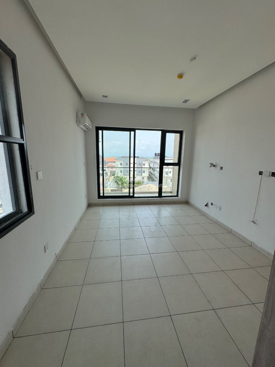 Spacious 2 Bedroom Flat with Ac, Pool and Gym, Ologolo, Lekki, Lagos, Flat / Apartment for Rent