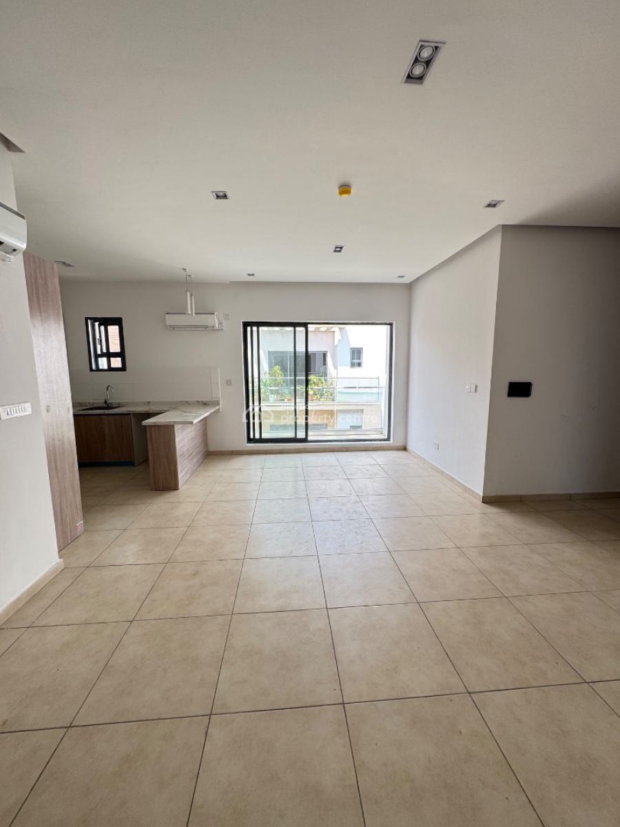 Spacious 2 Bedroom Flat with Ac, Pool and Gym, Ologolo, Lekki, Lagos, Flat / Apartment for Rent