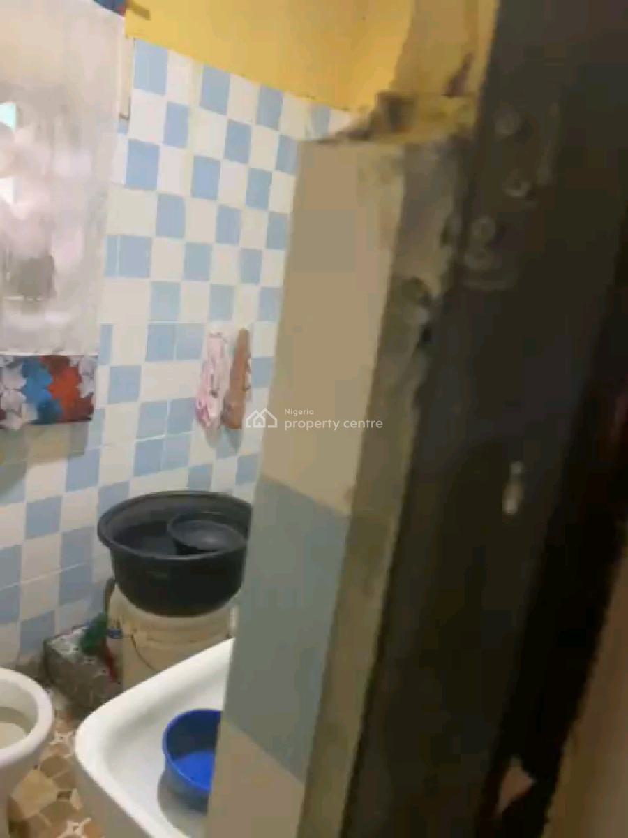 Standard and Executive  Mini Flat, Alagomeji, Yaba, Lagos, Mini Flat (room and Parlour) for Rent