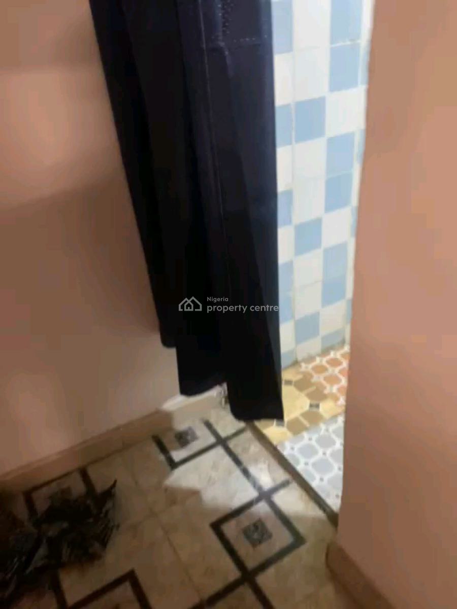 Standard and Executive  Mini Flat, Alagomeji, Yaba, Lagos, Mini Flat (room and Parlour) for Rent