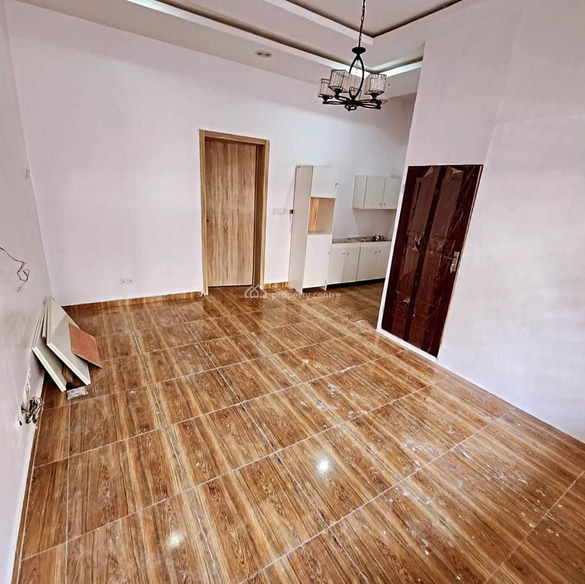 Newly Renovated Fully Serviced Mini-flat, Royal Pine, Orchid, Lekki, Lagos, Mini Flat (room and Parlour) for Rent