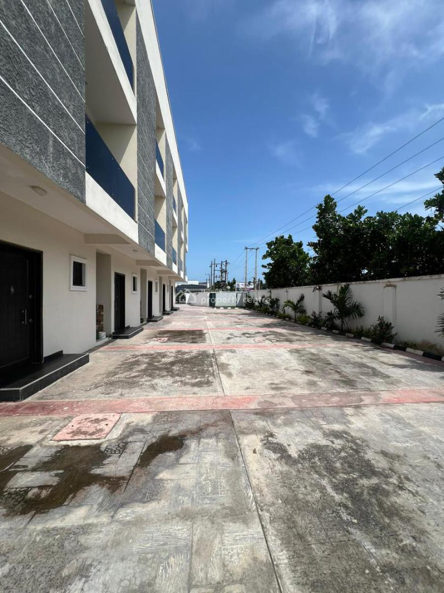 Luxury 4 Bdrm Duplex in a Good Area, Ajah, Lagos, Detached Duplex for Sale