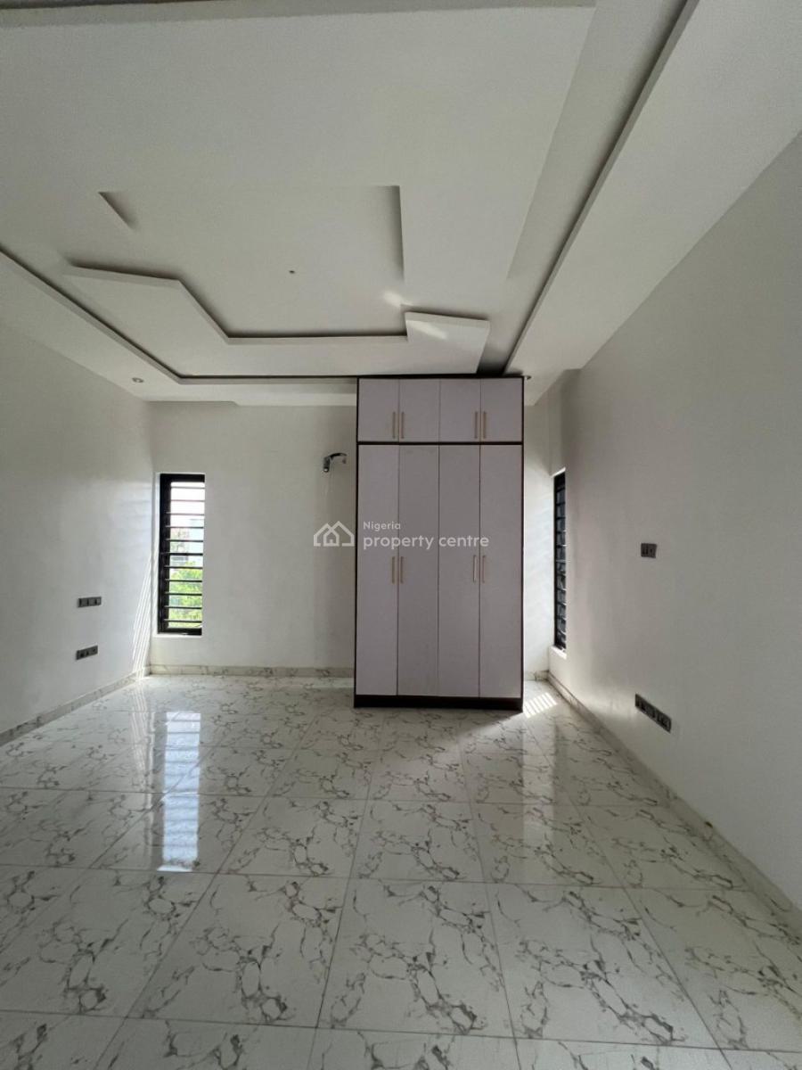 Beautifully Furnished 5 Bedroom Duplex in a Good Area, Sangotedo, Ajah, Lagos, Detached Duplex for Sale