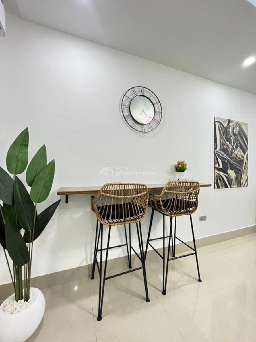 Exquisite One Bedroom Apartment in a Beautiful Neighborhood, Off Freedom Way, Lekki Phase 1, Lekki, Lagos, Flat / Apartment Short Let