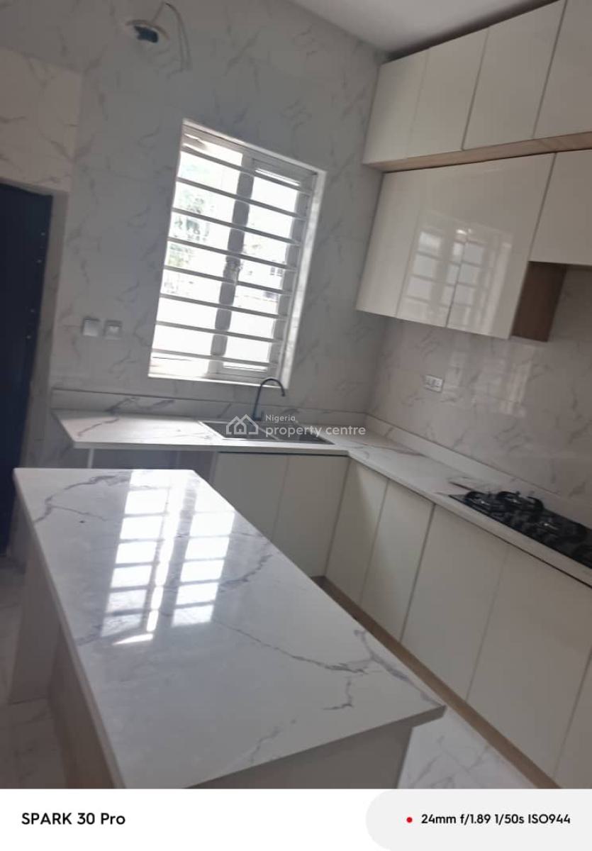 Spacious Mini Flat, Ologolo, Lekki, Lagos, Flat / Apartment for Rent