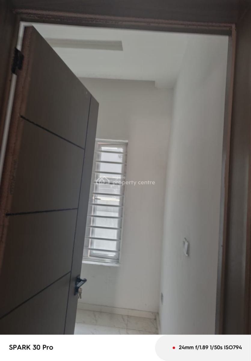 Spacious Mini Flat, Ologolo, Lekki, Lagos, Flat / Apartment for Rent