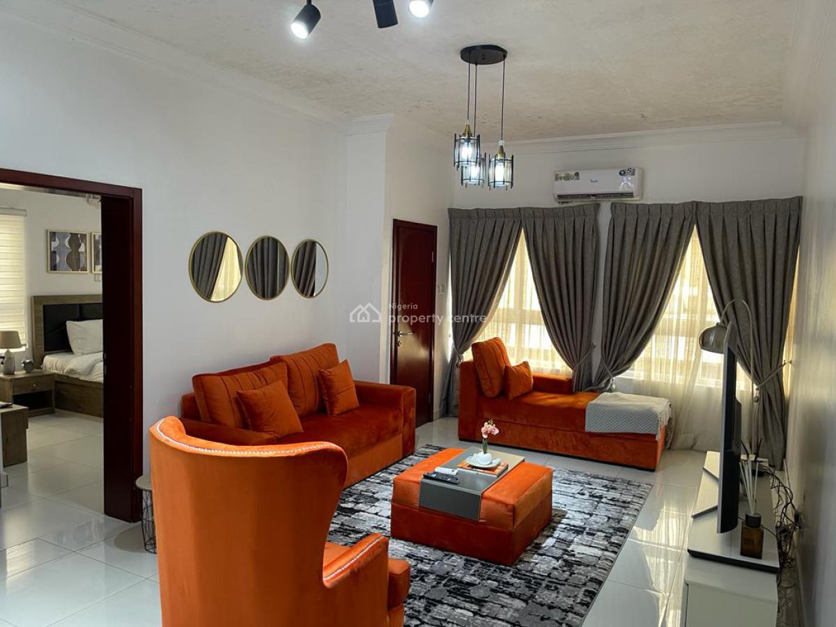 Luxury 2 Bedrooms Apartment in a Serene Neighborhood, Olubunmi Owa Street, Lekki Phase 1, Lekki, Lagos, Flat / Apartment Short Let
