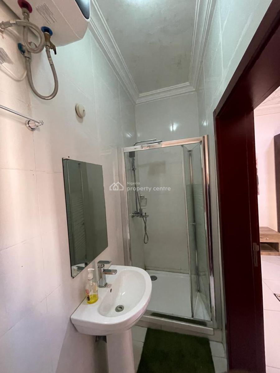 Luxury 2 Bedrooms Apartment in a Serene Neighborhood, Olubunmi Owa Street, Lekki Phase 1, Lekki, Lagos, Flat / Apartment Short Let