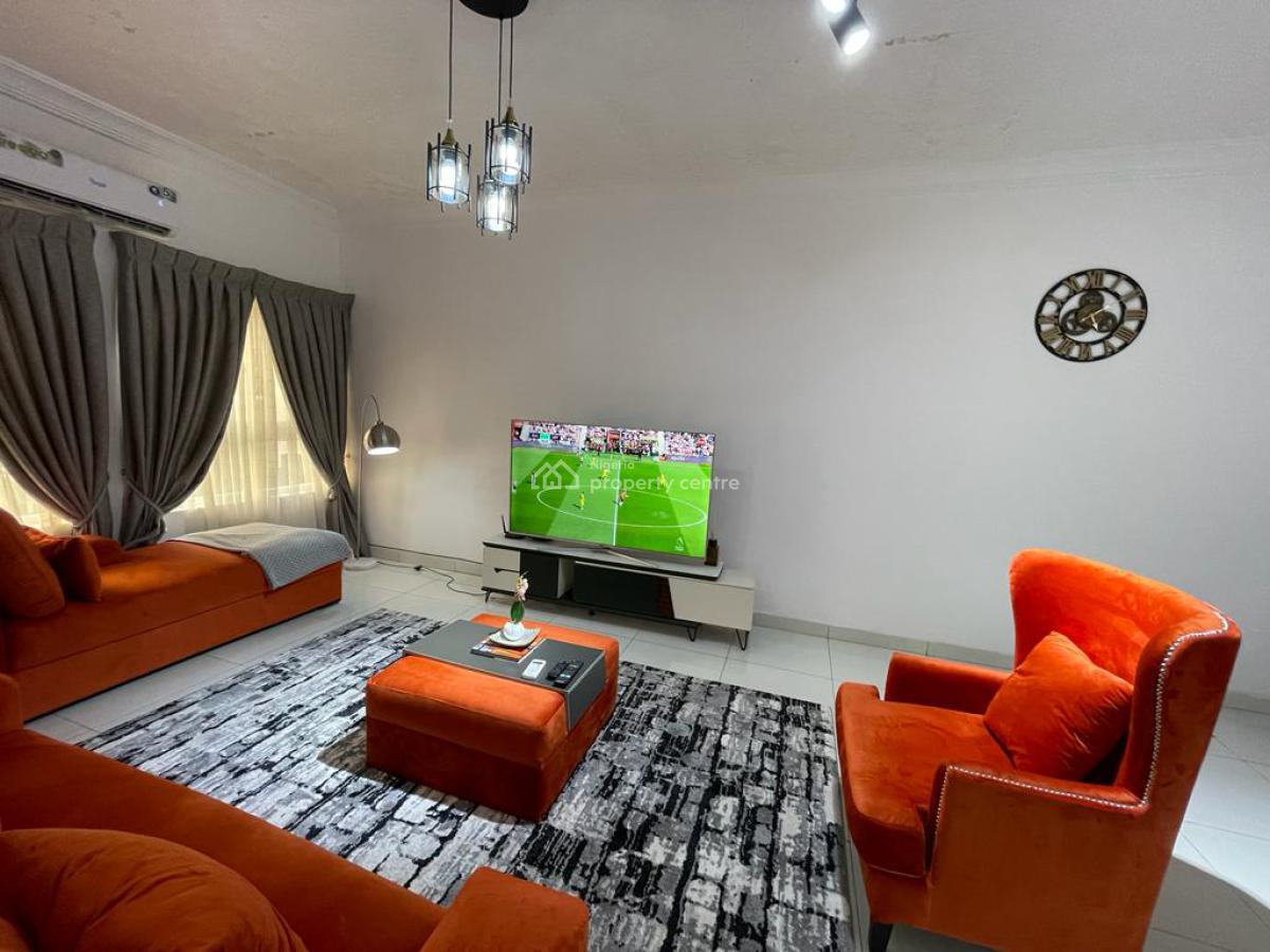 Luxury 2 Bedrooms Apartment in a Serene Neighborhood, Olubunmi Owa Street, Lekki Phase 1, Lekki, Lagos, Flat / Apartment Short Let