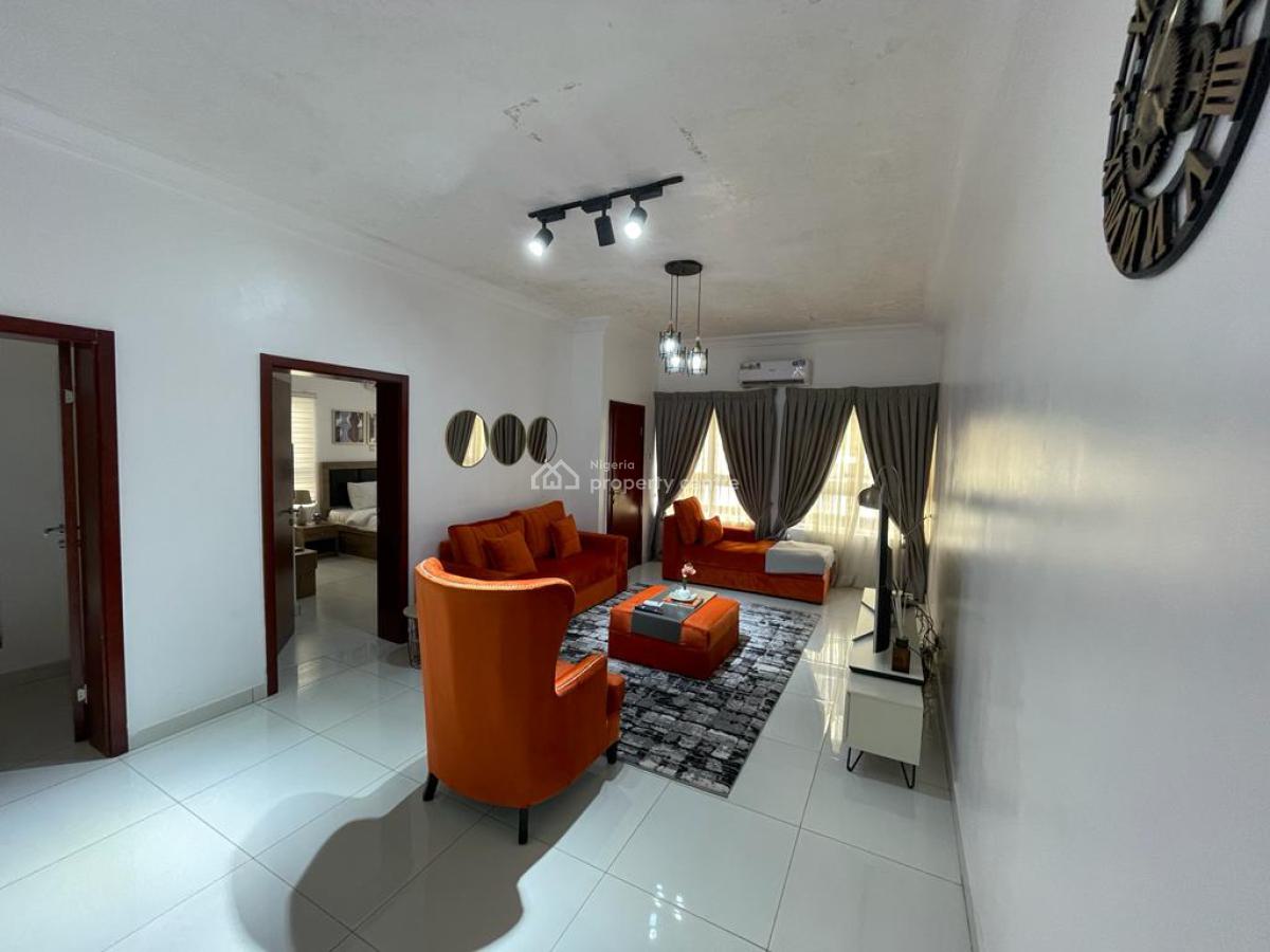 Luxury 2 Bedrooms Apartment in a Serene Neighborhood, Olubunmi Owa Street, Lekki Phase 1, Lekki, Lagos, Flat / Apartment Short Let
