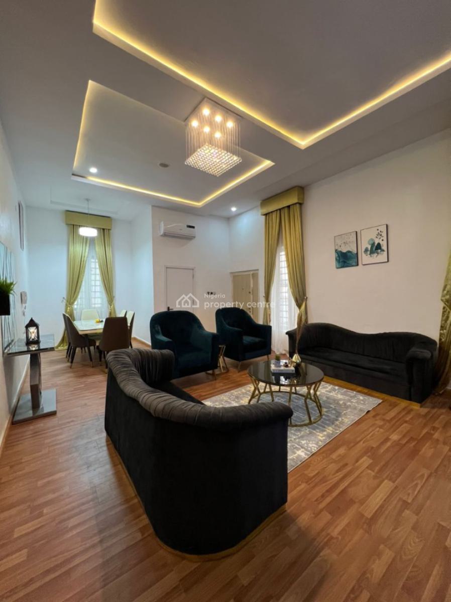 Elegant 4 Bedroom Apartment in a Beautiful Neighborhood, Chevron Drive ,, Lekki Phase 2, Lekki, Lagos, House Short Let