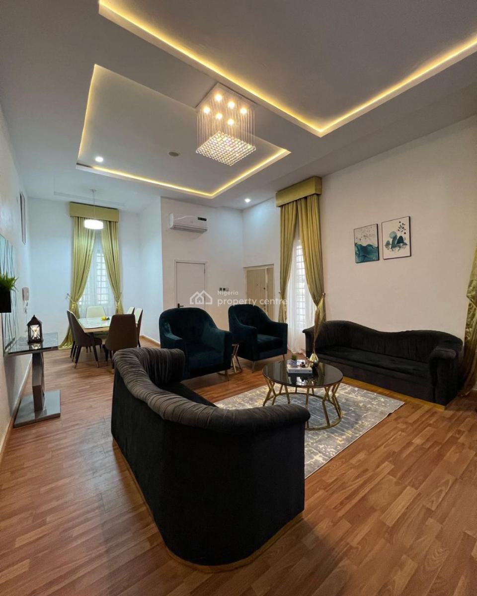 Elegant 4 Bedroom Apartment in a Beautiful Neighborhood, Chevron Drive ,, Lekki Phase 2, Lekki, Lagos, House Short Let