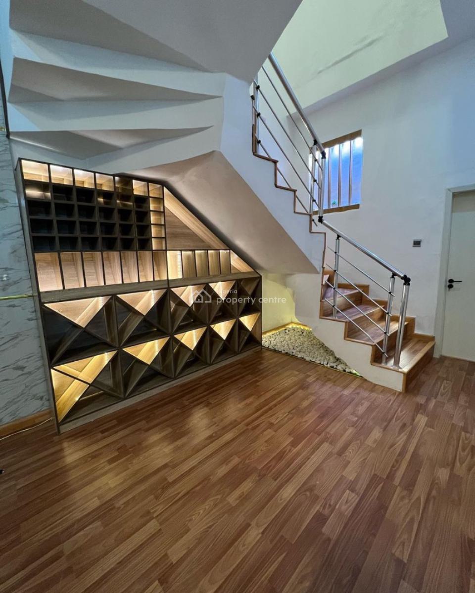 Elegant 4 Bedroom Apartment in a Beautiful Neighborhood, Chevron Drive ,, Lekki Phase 2, Lekki, Lagos, House Short Let