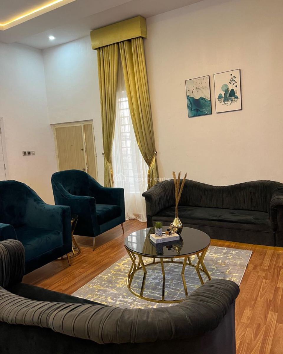 Elegant 4 Bedroom Apartment in a Beautiful Neighborhood, Chevron Drive ,, Lekki Phase 2, Lekki, Lagos, House Short Let
