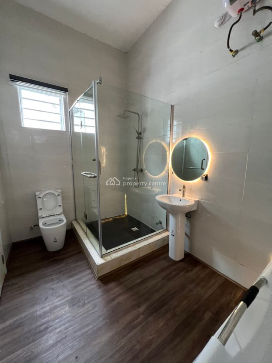 Elegant 4 Bedroom Apartment in a Beautiful Neighborhood, Chevron Drive ,, Lekki Phase 2, Lekki, Lagos, House Short Let