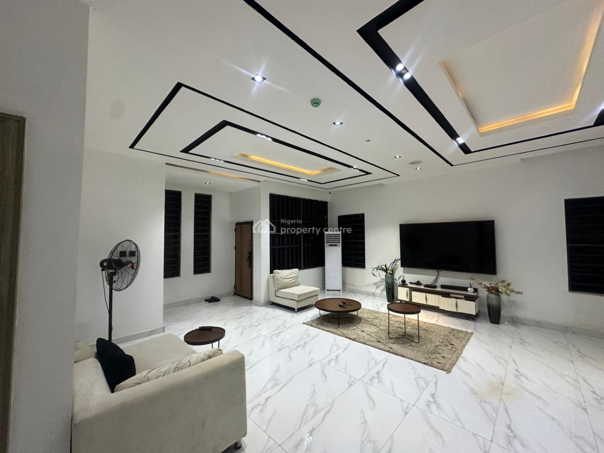 6 Bedrooms Detached Duplex with a Pool, Ochacho, Life Camp, Abuja, Detached Duplex for Sale