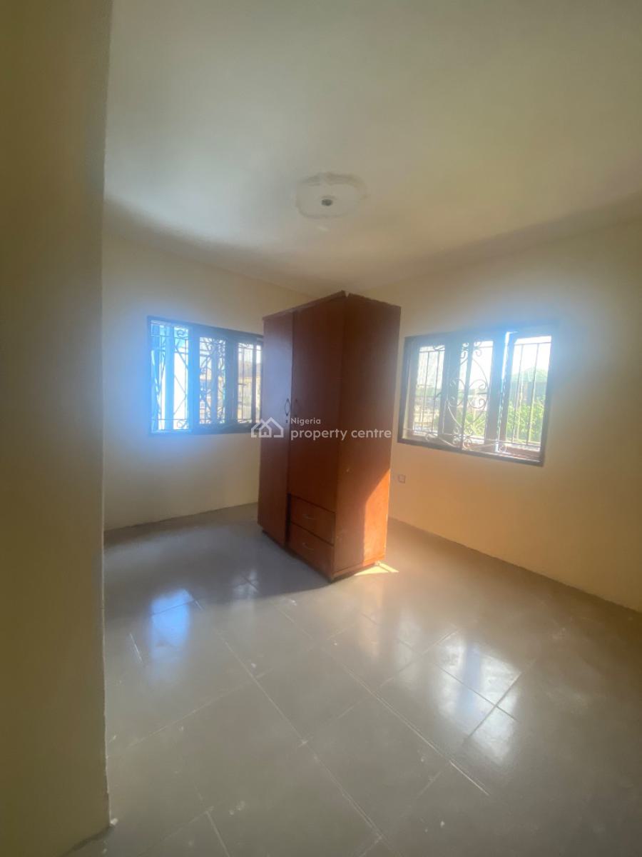 Well Maintained and Renovated 3 Bedroom Apartment, Mobil Road, Ajah, Lagos, Flat / Apartment for Rent